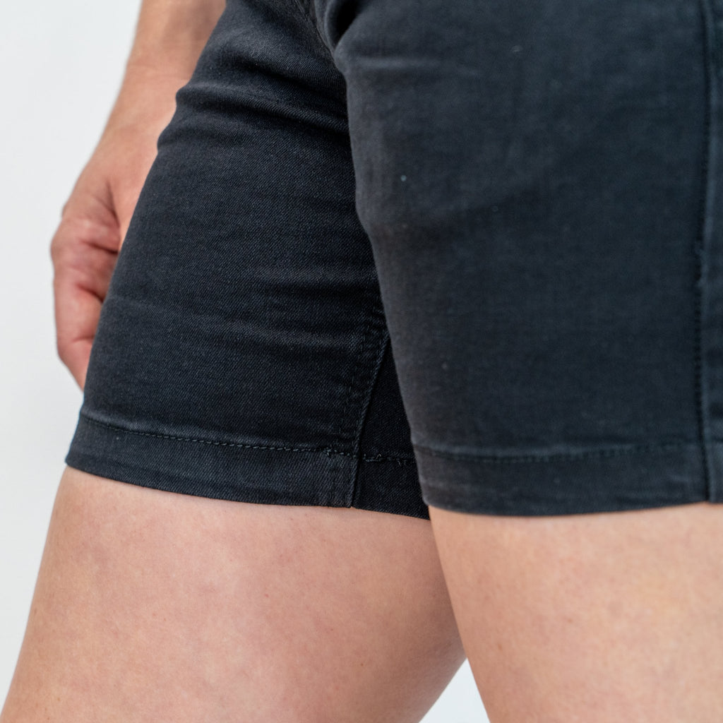 5.5" Stretch Jorts - Pure Black Hemmed - UrbanCycling.com