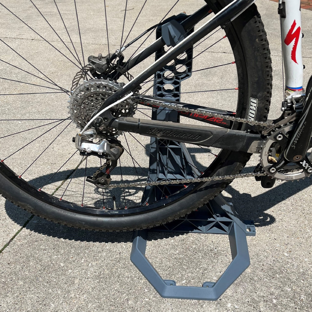 Adjustable Bike Stand - UrbanCycling.com