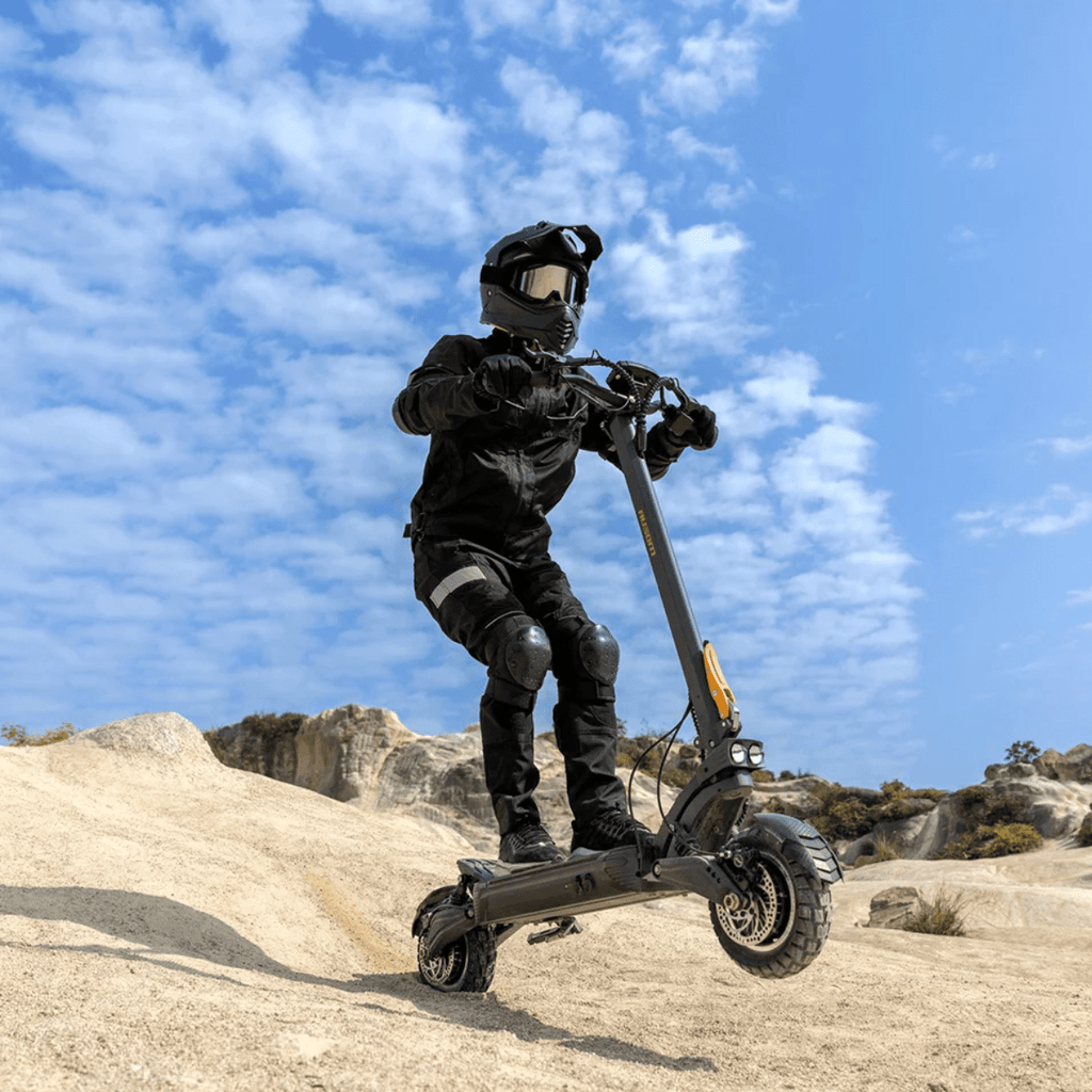 Ausom F1 Max Electric Scooter - UrbanCycling.com