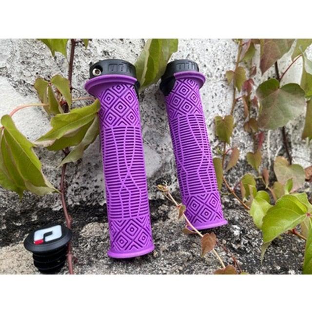 Durable Handlebar Grips Lock Ring Bike Handle Durable Wearable Bicycle Grips Single Lock - On Mountain Bike Grips Bicycle Handlebar Locking Grips Non - Slip Multi Colors Simple Design Handle Grips - UrbanCycling.com