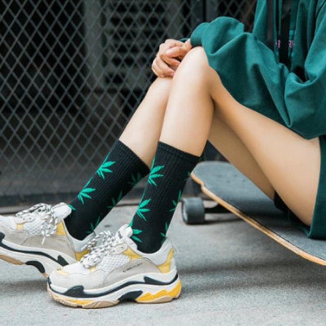Fashion Men Street Wear Cool Cotton Socks Harajuku Funny Socks Trendy Women Long Socks Crew Socks White Hip Hop Socks Basketball Running Cycling Socks For Men And Women - UrbanCycling.com