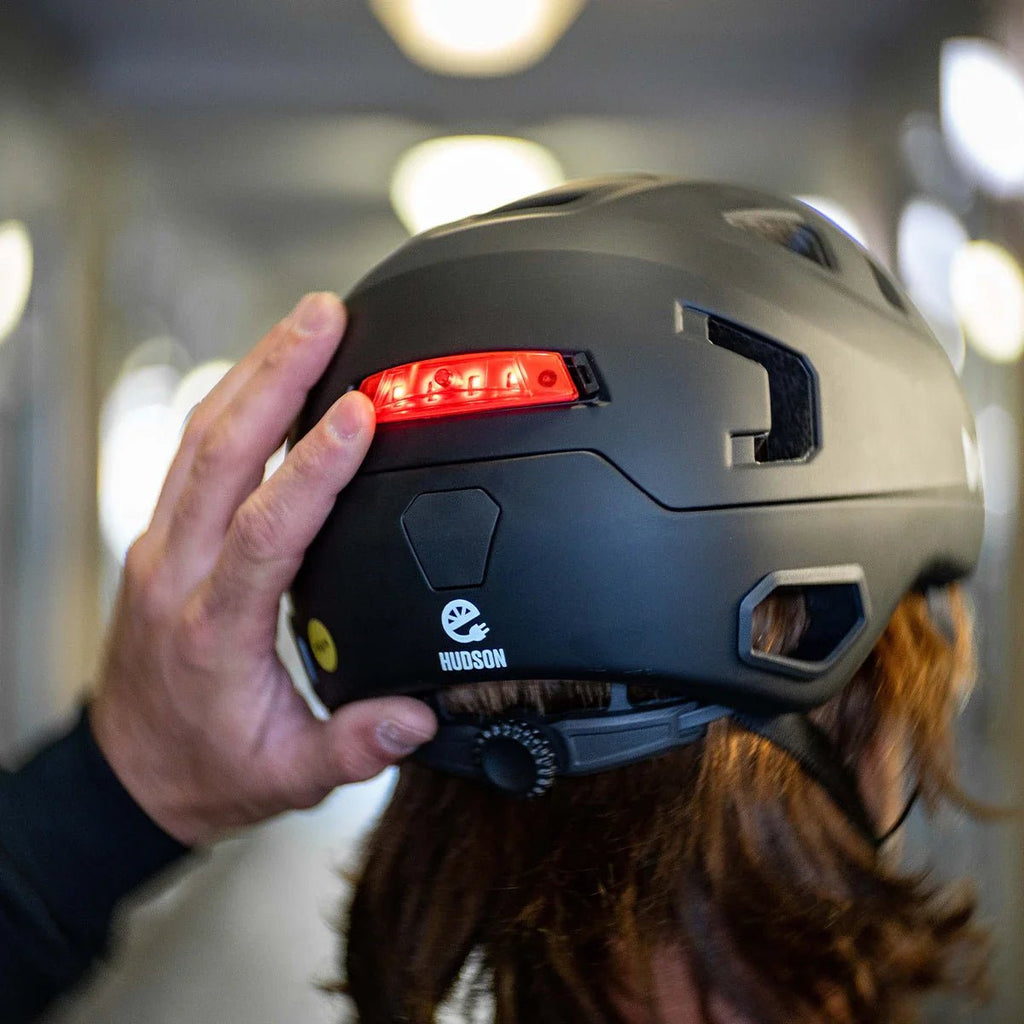 Hudson MIPS Bike Helmet - UrbanCycling.com