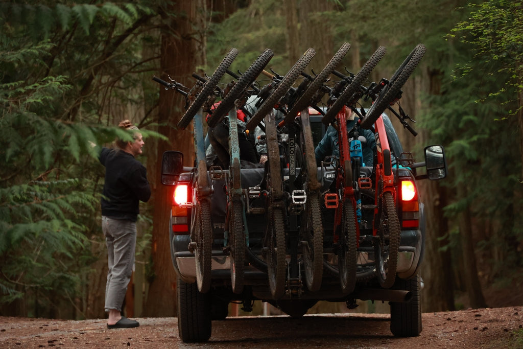 Lolo Racks 6 Bike Rack with Foot Activated Tilt - UrbanCycling.com