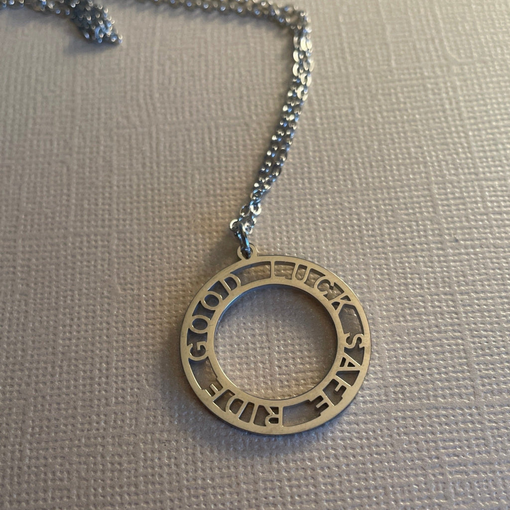 Necklace Luck - UrbanCycling.com