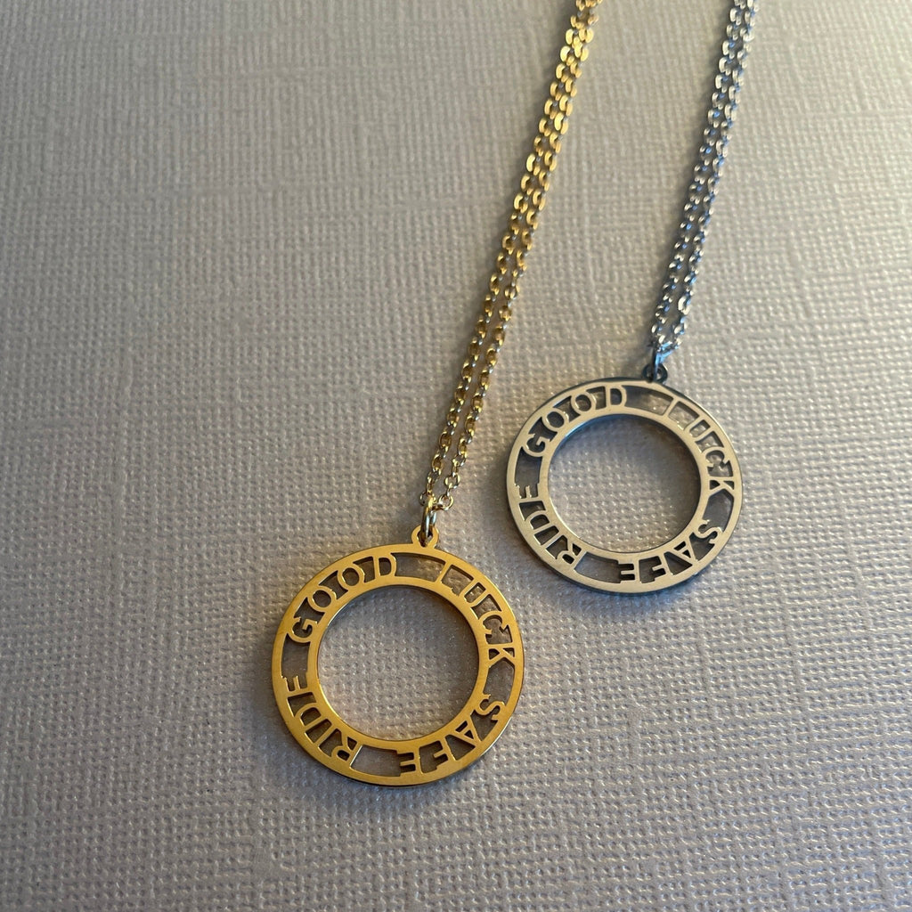 Necklace Luck - UrbanCycling.com