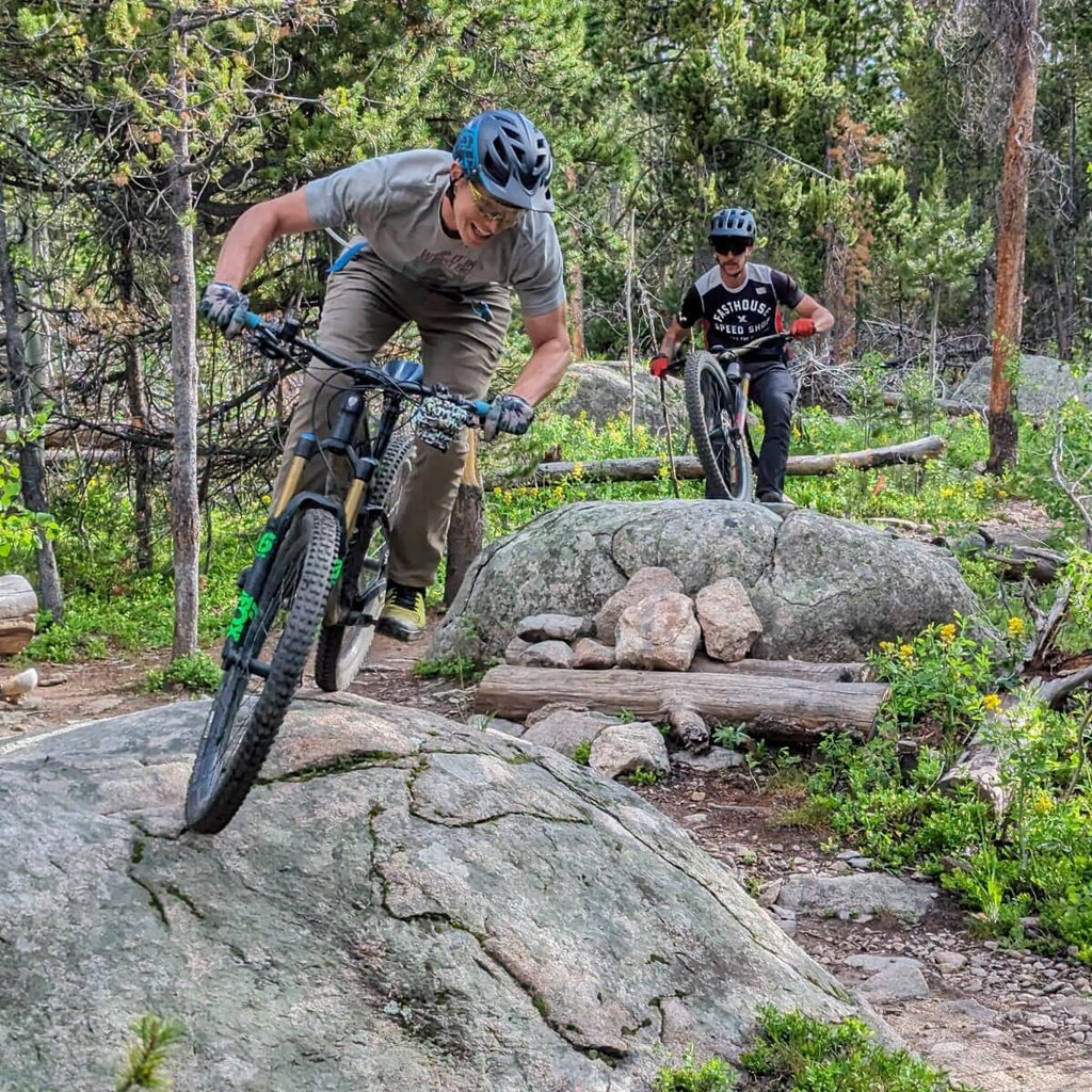 Party Panther | Shock - Absorbing Bike Cup Holder - UrbanCycling.com