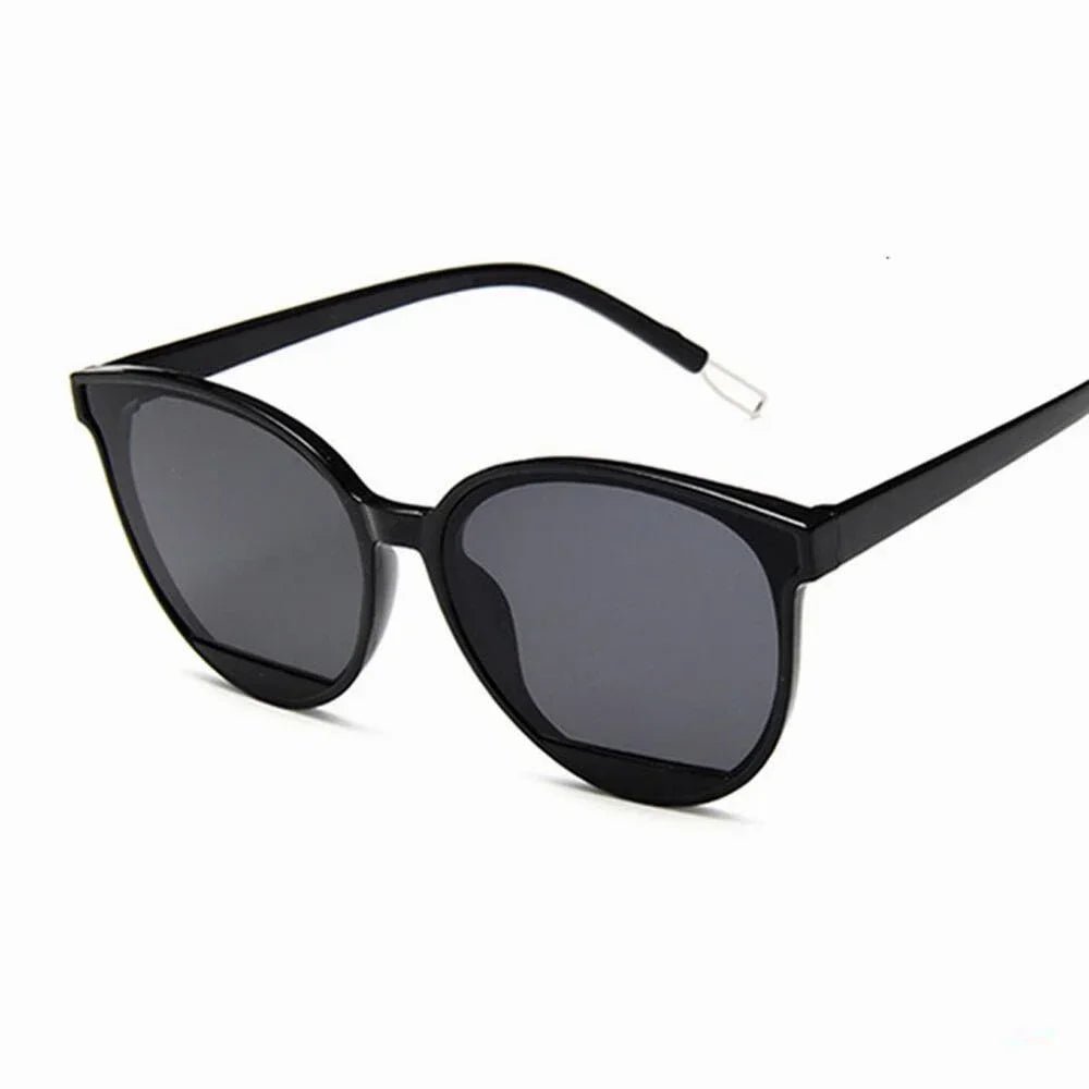 Poolside Shades - UrbanCycling.com