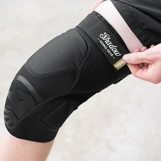 Shadow Conspiracy BMX Super Slim V2 Knee Pads - Black - UrbanCycling.com