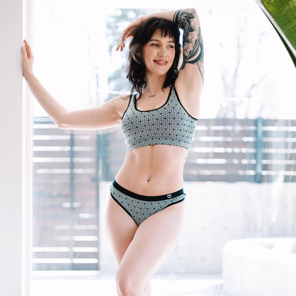 SHEATH Women's Thong - UrbanCycling.com