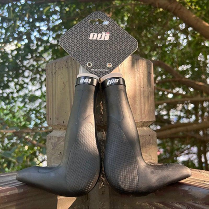 Silicone Bike Grips Soft Mountain Bike Grips Handlebar Aluminum Alloy Lock Ring Bike Handle Grips Bicycle Ergonomic Handle Bar End Grips Comfort Soft Lightweight Handle Bar Grips Lock On For Mountain Bike Cycling - UrbanCycling.com