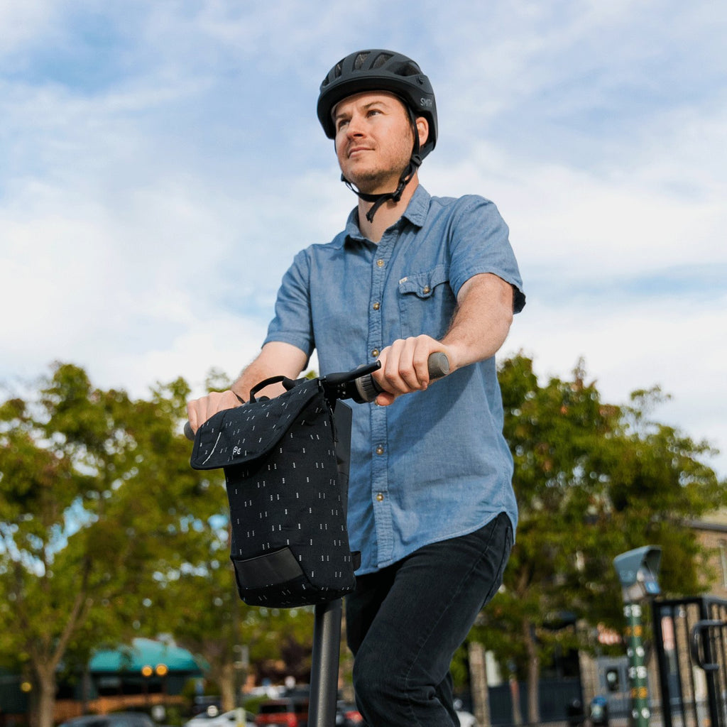 Spica Handlebar Sling Bag - UrbanCycling.com