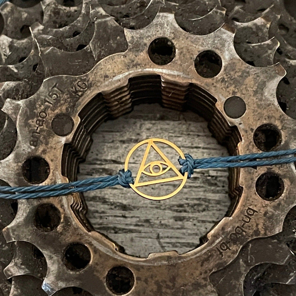 String Bracelet Eye - UrbanCycling.com