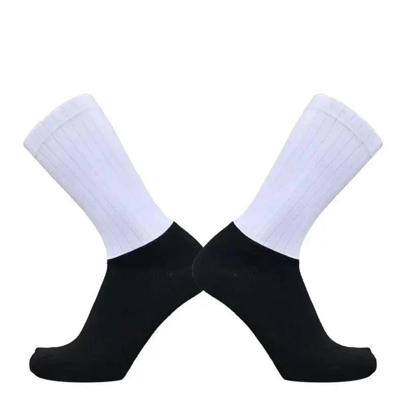 Stylish Summer Breathable Cycling Socks For Men Anti Slip Seamless Sports Cycling Socks For Men Modern Design Running Sports Socks - UrbanCycling.com