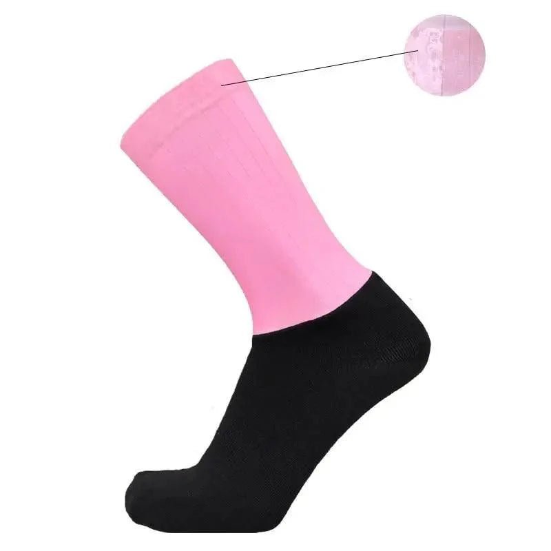 Stylish Summer Breathable Cycling Socks For Men Anti Slip Seamless Sports Cycling Socks For Men Modern Design Running Sports Socks - UrbanCycling.com
