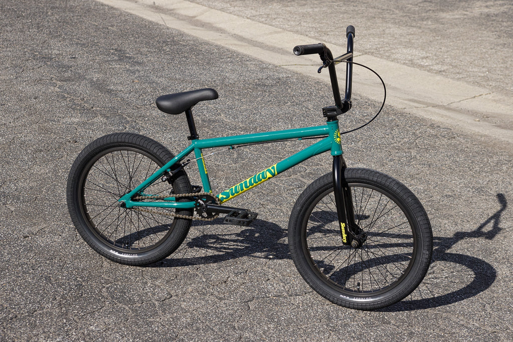 Sunday 2025 Scout 20.75″ Complete BMX Bike - Gloss Pine Green - UrbanCycling.com