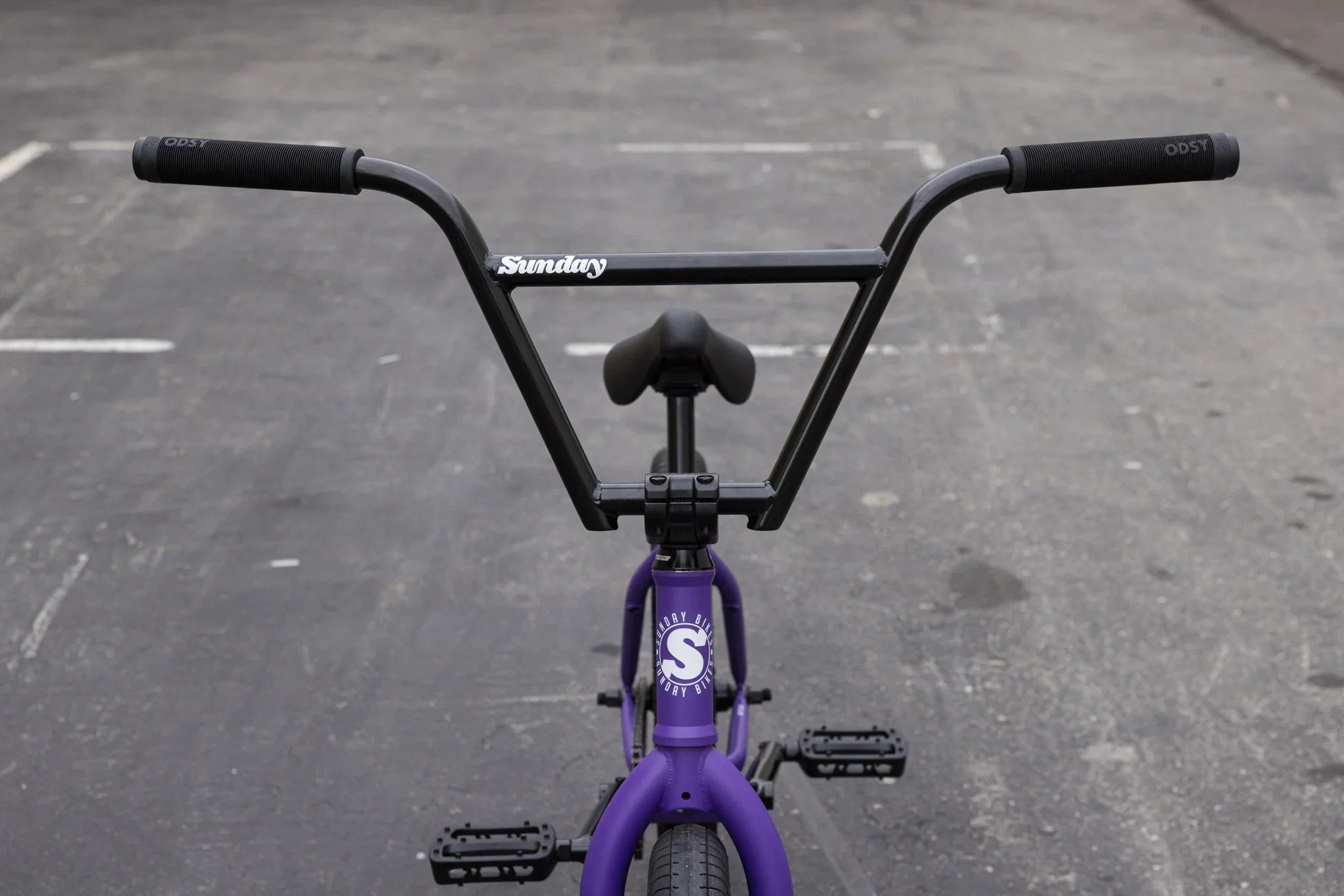 Sunday Forecaster (Csst) 20.75″ Complete BMX Bike - Matte Grape Sunday Forecaster (Csst) 20.75″ Complete BMX Bike - Matte Grape