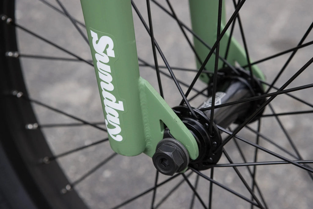 Sunday Forecaster (FC) Brett Silva Signature 20.75″ Complete BMX Bike - Matte Sage Green - UrbanCycling.com