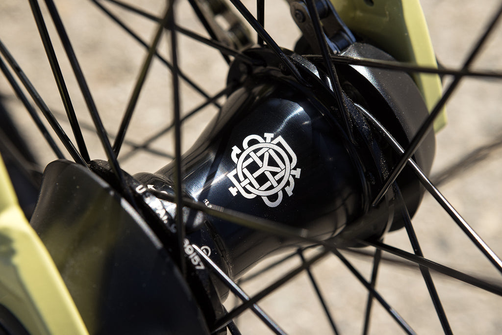 Sunday Soundwave Special (FC) 21″ Complete BMX Bike - Gloss Notepad Yellow (RHD) - UrbanCycling.com