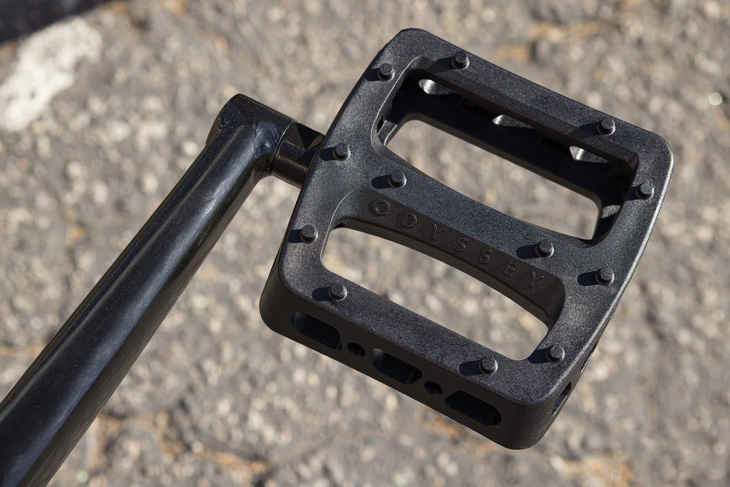 Sunday Wavelength (Csst) 21″ Gary Young Signature Complete BMX Bike - Matte Black - UrbanCycling.com