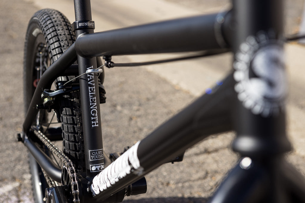 Sunday Wavelength (Csst) 21″ Gary Young Signature Complete BMX Bike - Matte Black - UrbanCycling.com