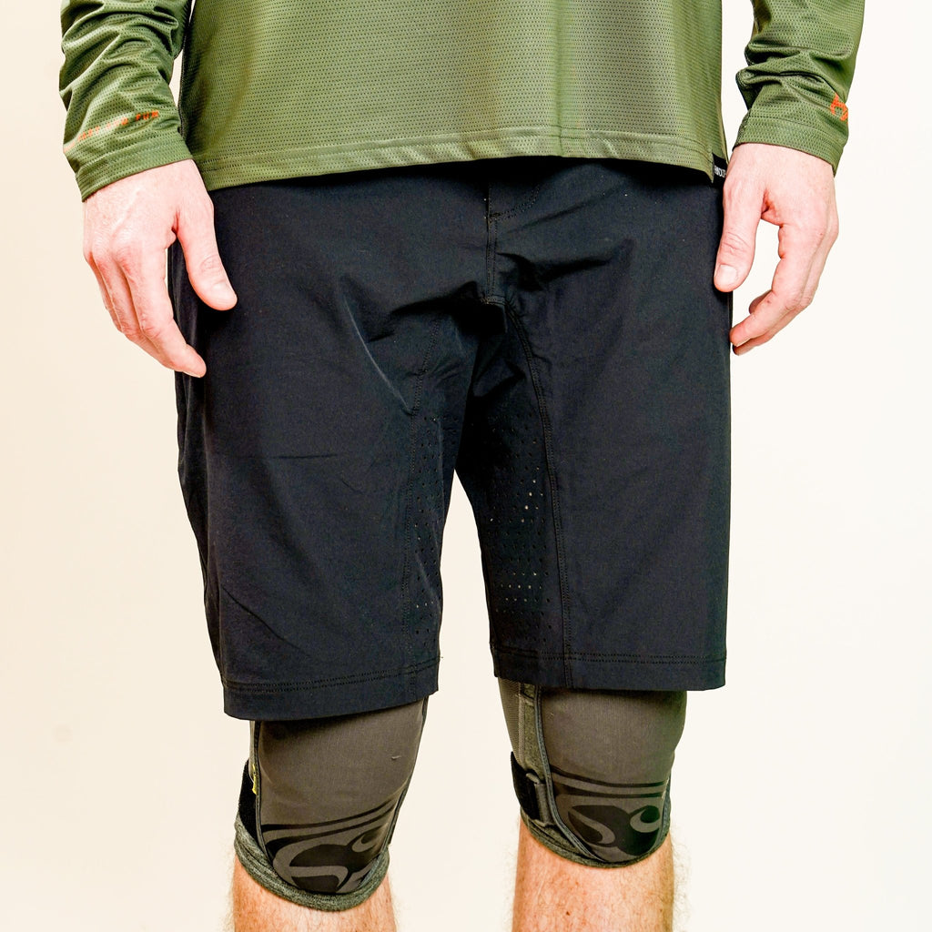Trail Rambler Short - Cool Black - UrbanCycling.com