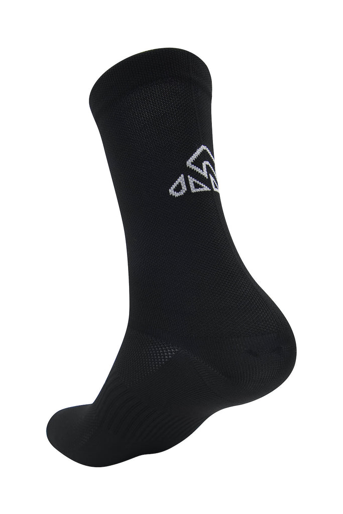Unisex Back Logo Black Cycling Socks - UrbanCycling.com