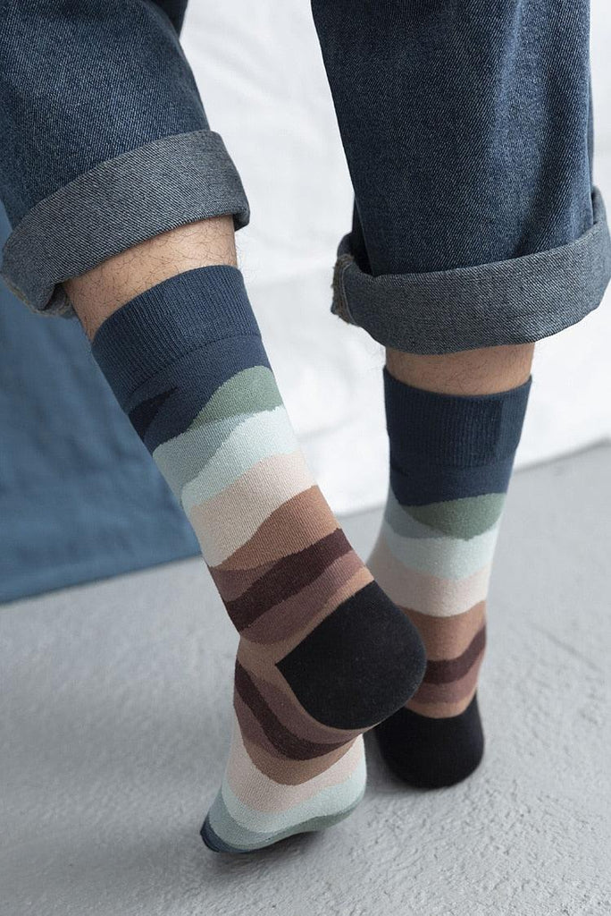 Unisex Painting Style Crew Socks Women Streetwear Skateboard Sport Cycling Designer Socks For Men And Women - UrbanCycling.com