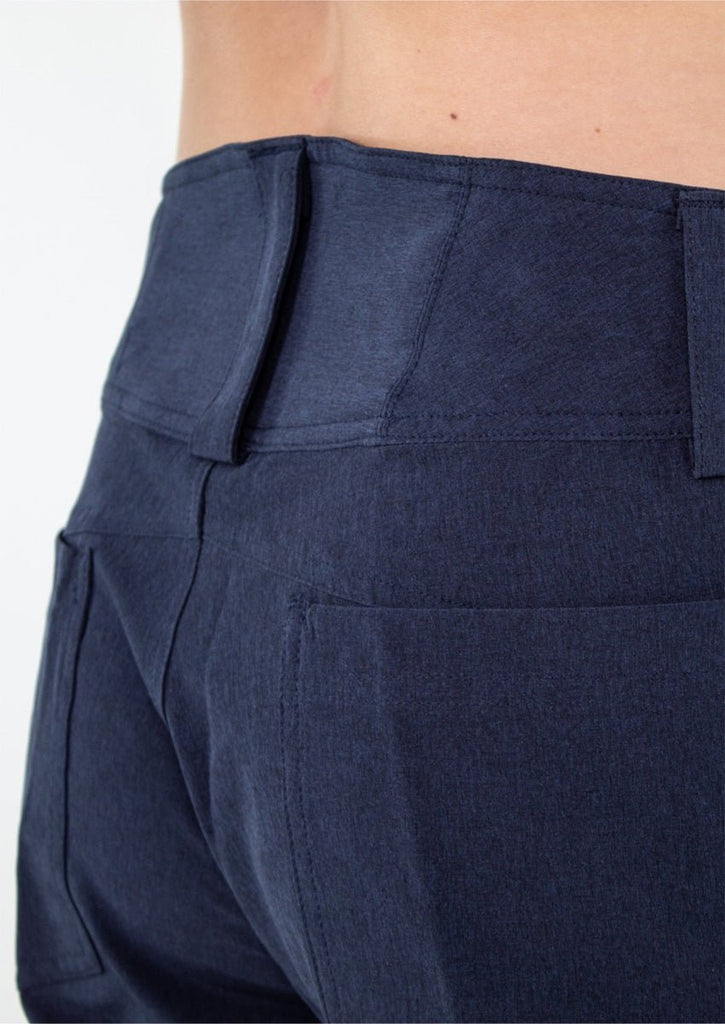Women's Eden Shorts 7" w/ Drift Chamois - UrbanCycling.com