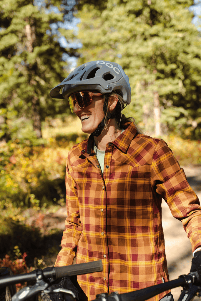 Women's Liv'n Flannel - UrbanCycling.com