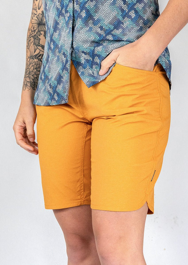 Women's Savvy Shorts 11" - UrbanCycling.com