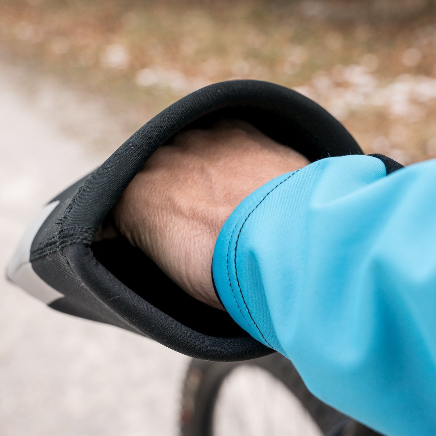 Urban Cycling Handlebar Mitts for Mountain / Commuter Bike, Flat Handl UrbanCycling.com Urban Cycling Handlebar Mitts for Mountain / Commuter Bike, Flat Handl UrbanCycling.com